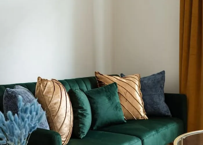 15mins Dt Wicker Park Gem Sleeps 7 Freepark Apartment